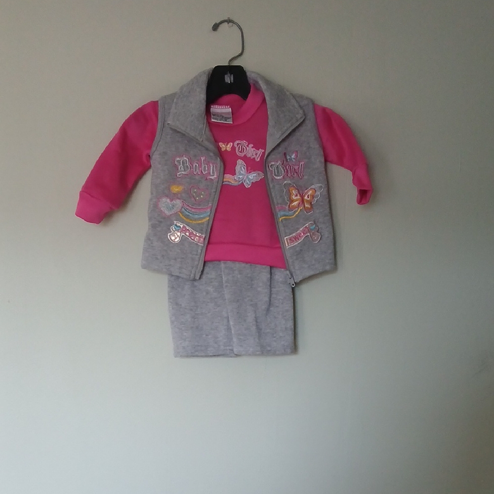Diva Pink 3 Piece Baby Apparel 3/6 months